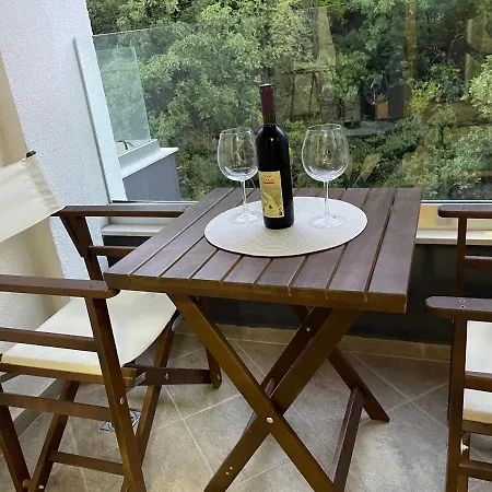 Lucky Apartment